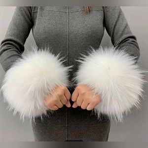 Fluffy Wrist Warmer
